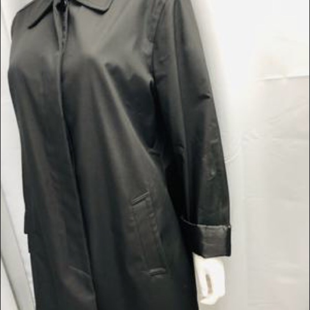 Black Coat - Picture 3 of 5
